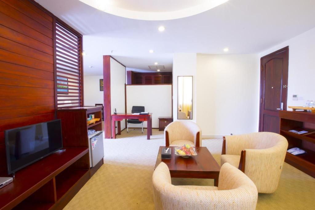 Vientiane Plaza Hotel Екстер'єр фото