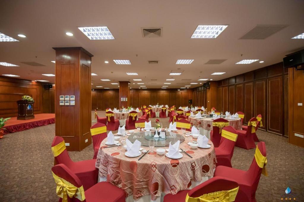 Vientiane Plaza Hotel Екстер'єр фото